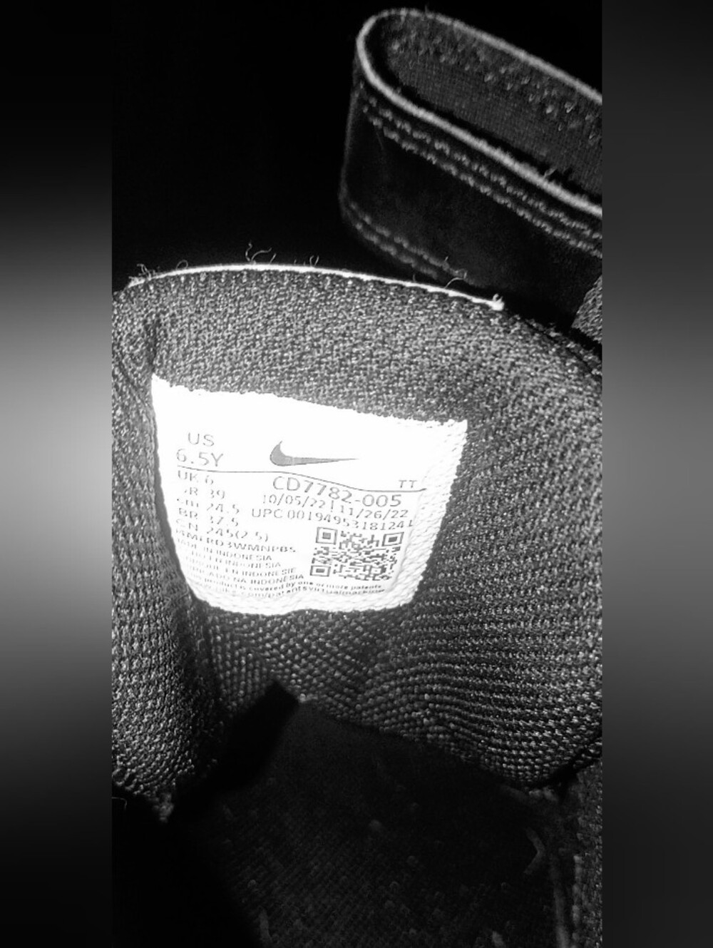 6.5y Nike Court Borough Mid 2